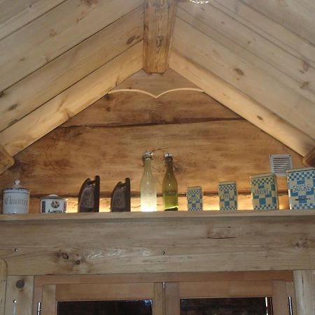 Le Grenier Bed & Breakfast Saint-Paul-en-Chablais Luaran gambar