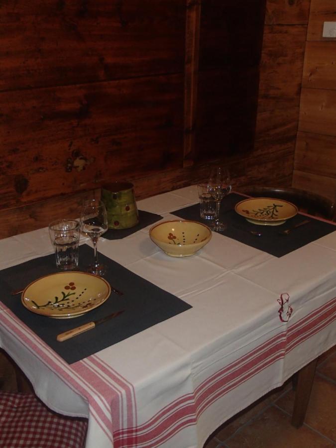 Le Grenier Bed & Breakfast Saint-Paul-en-Chablais Luaran gambar